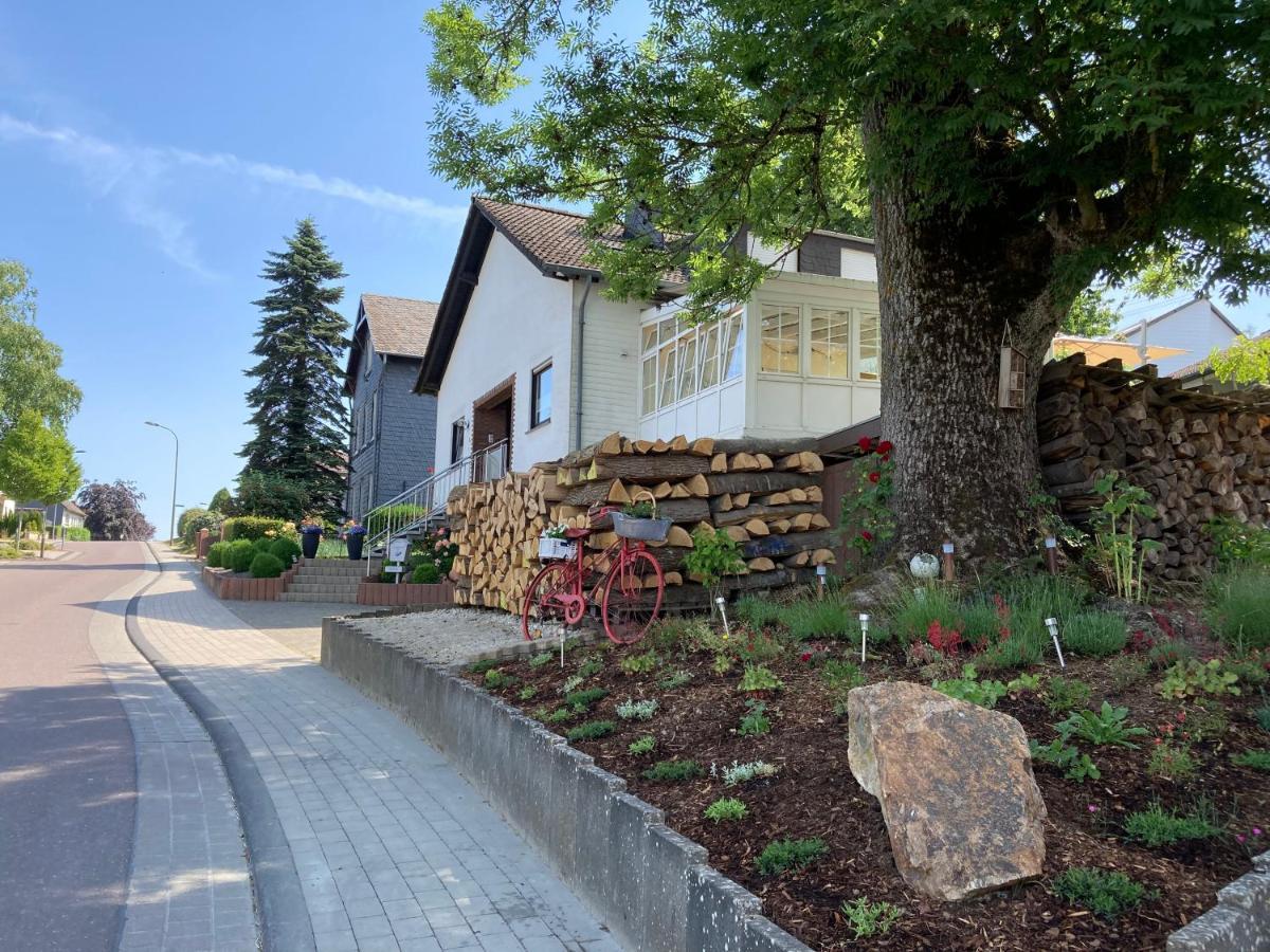 Ferienwohnung Rosengarten Osburg المظهر الخارجي الصورة