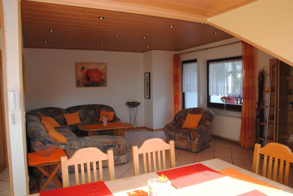 Ferienwohnung Rosengarten Osburg المظهر الخارجي الصورة