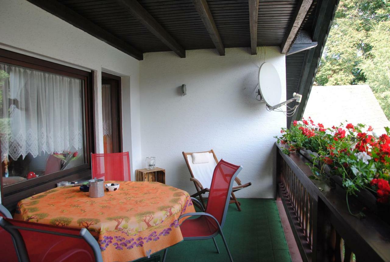 Ferienwohnung Rosengarten Osburg المظهر الخارجي الصورة